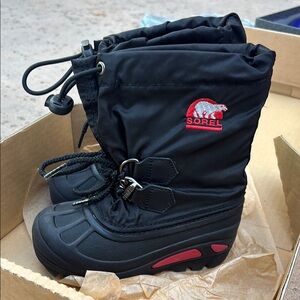 EUC vintage Sorel children’s snow boots